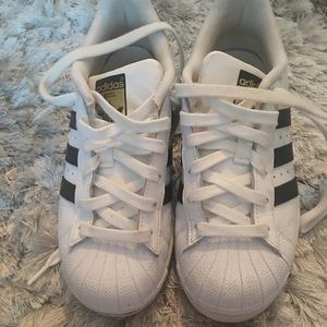 Adidas Superstar